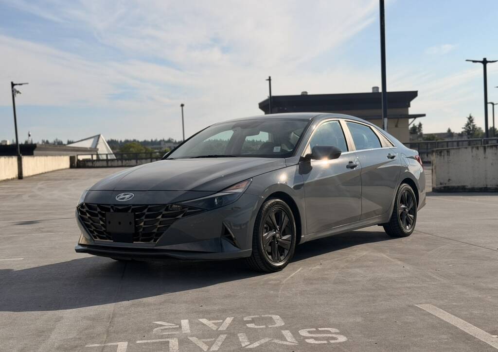 2022 Hyundai Elantra Hybrid Limited